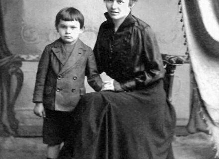 Török Zoltán édesanyjával